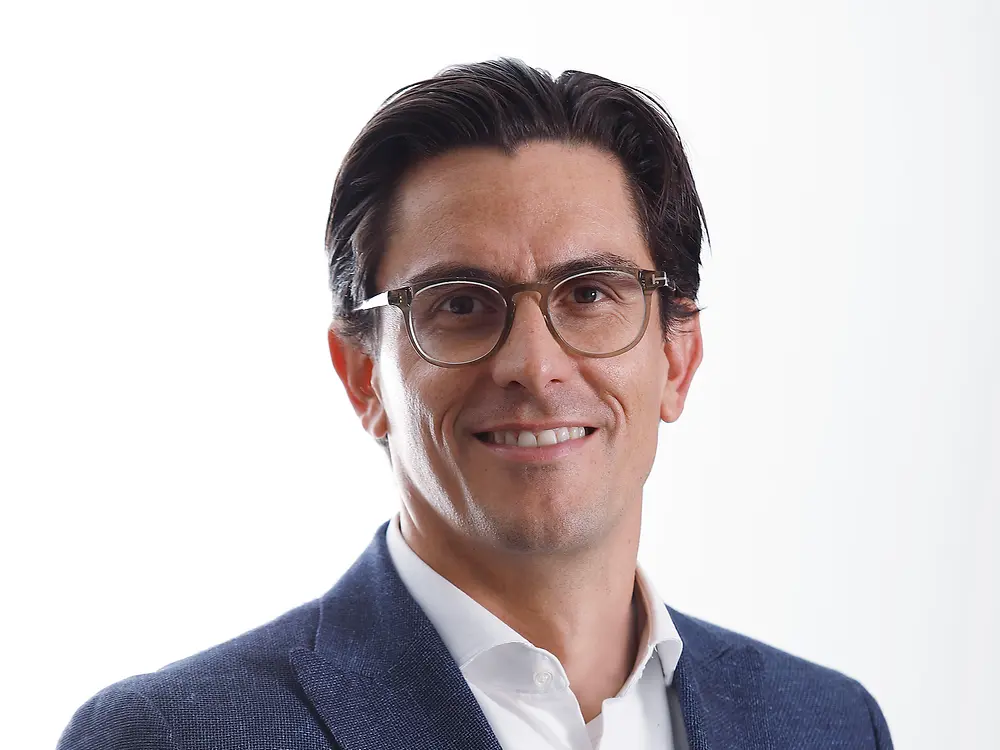 
Directeur général de la branche Adhesive Technologies pour le grand public et les marchés de la construction en France et en Europe de l’Ouest, et président de Henkel Technologies France