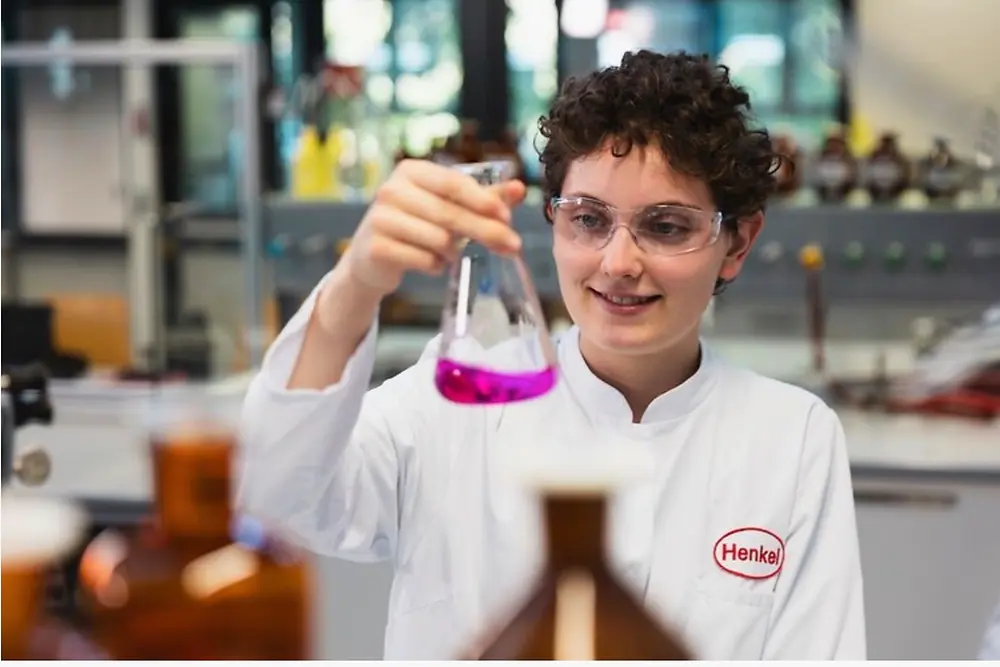 Scientist in a laboratory 
