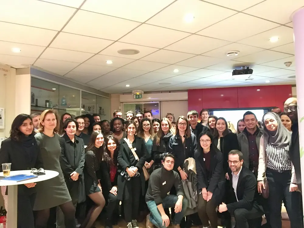 Les managers Henkel et les étudiants de l’université Paris X Nanterre